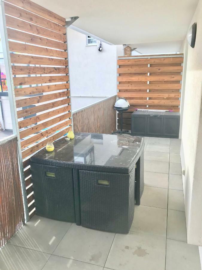 Le T2 Appartement Moderne Avec Terrasse Et Parking ستراسبورغ المظهر الخارجي الصورة